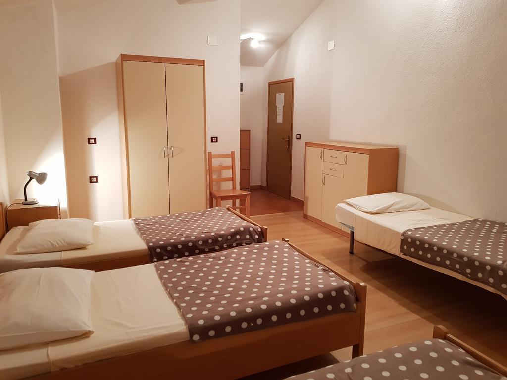 Guesthouse Palombaro ウマグ エクステリア 写真